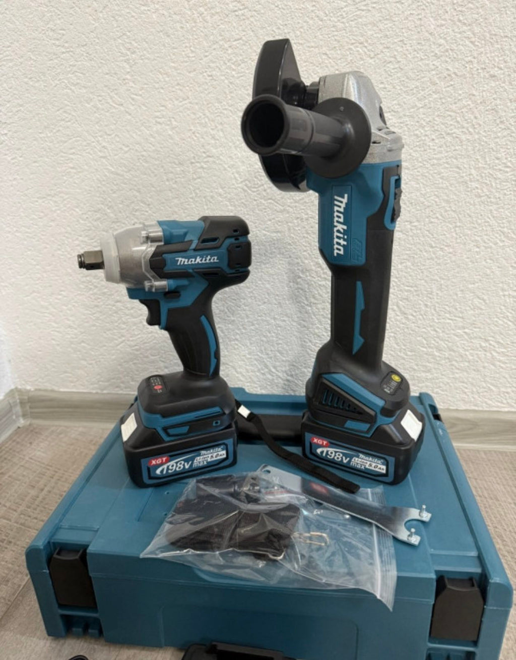 AKU Brusilica i Aku Odvijač Makita 2/1 set &nbsp;128V