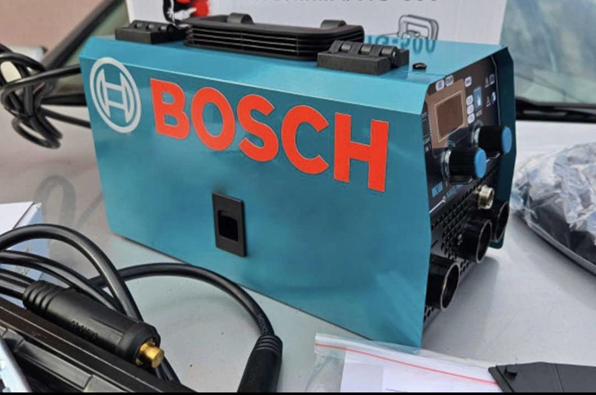 BOSCH inverter aparat za varenje MIG/MMA 250A 2u1